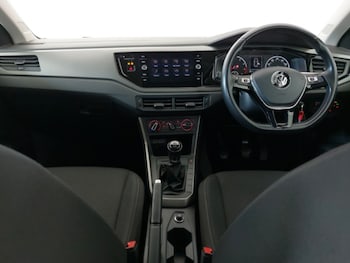 Used Volkswagen Polo 2019 for sale - 78490057: Photo