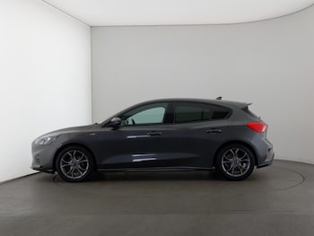 Used Ford Focus 2020 for sale - 75652464: Photo