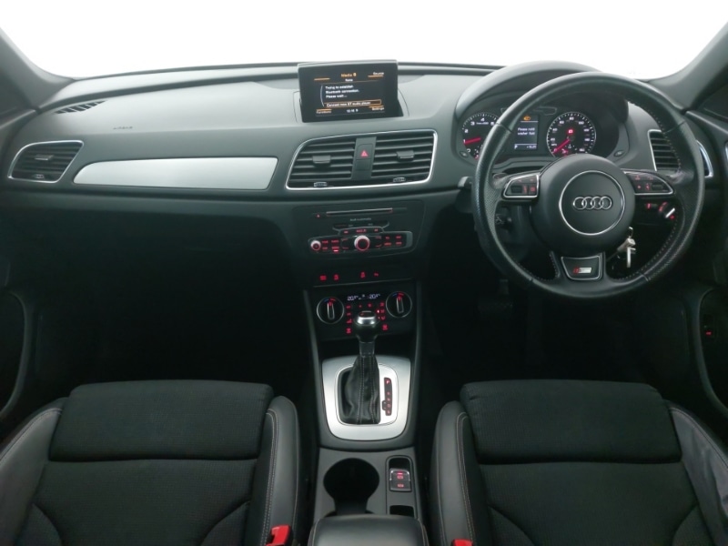 Used Audi Q3 2018 for sale - 76537136: Photo 2