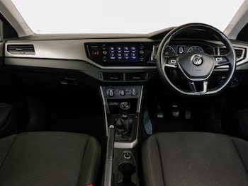 Used Volkswagen Polo 2019 for sale - 78342481: Photo