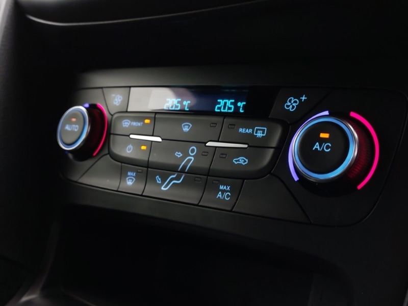 Used Ford Focus 2017 for sale - 77392845: Photo 18