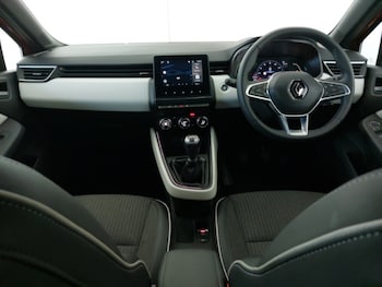 Used Renault Clio 2023 for sale - 79278734: Photo
