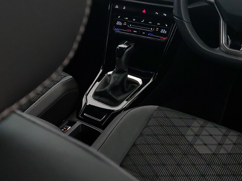 Used Volkswagen T-Roc 2025 for sale - 76906602: Photo 11