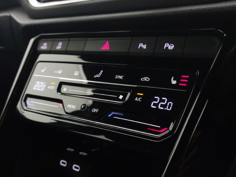 Used Volkswagen T-Roc 2025 for sale - 76906602: Photo 15