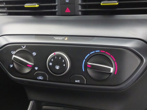 Used Hyundai i20 2024 for sale - 74248799: Photo 15