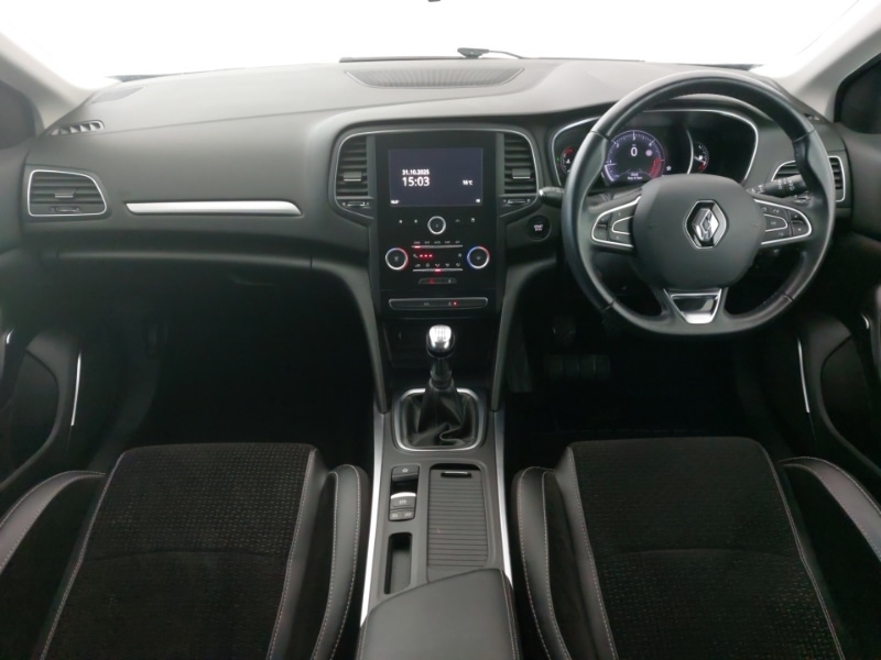 Used Renault Megane 2017 for sale - 76543527: Photo 2