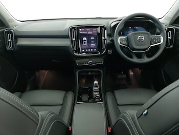 Used Volvo XC40 2025 for sale - 78238427: Photo