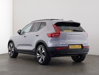 Used Volvo XC40 2025 for sale - 78238427: Photo
