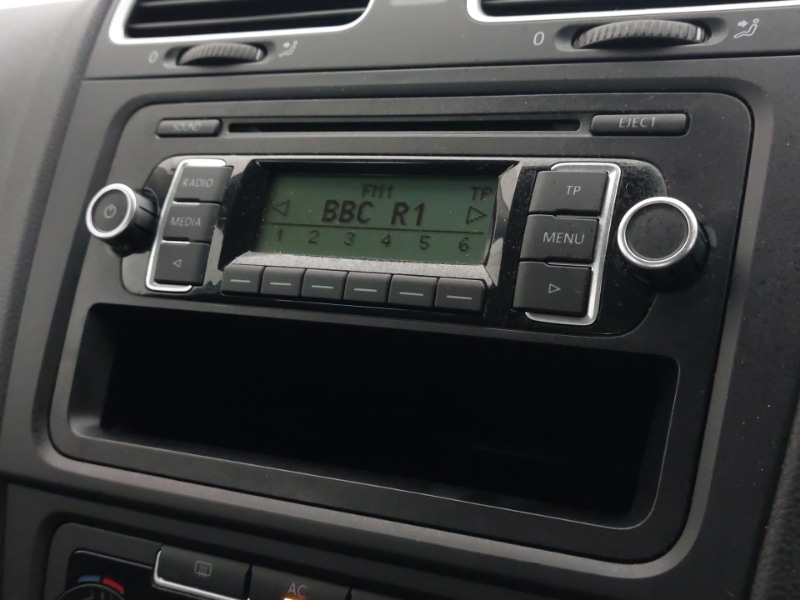 Used Volkswagen Golf 2011 for sale - 76842683: Photo 16