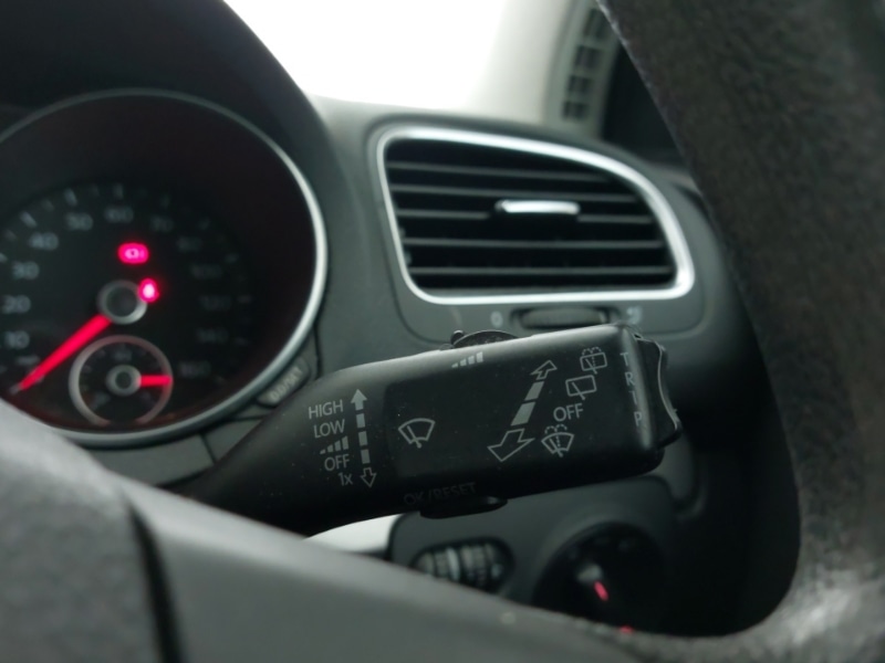 Used Volkswagen Golf 2011 for sale - 76842683: Photo 18