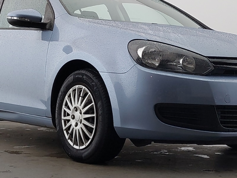 Used Volkswagen Golf 2011 for sale - 76842683: Photo 9