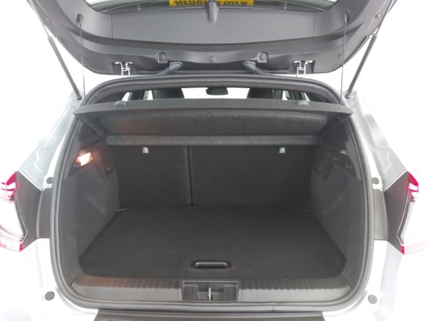 Used Renault Captur 2022 for sale - 76311496: Photo 8