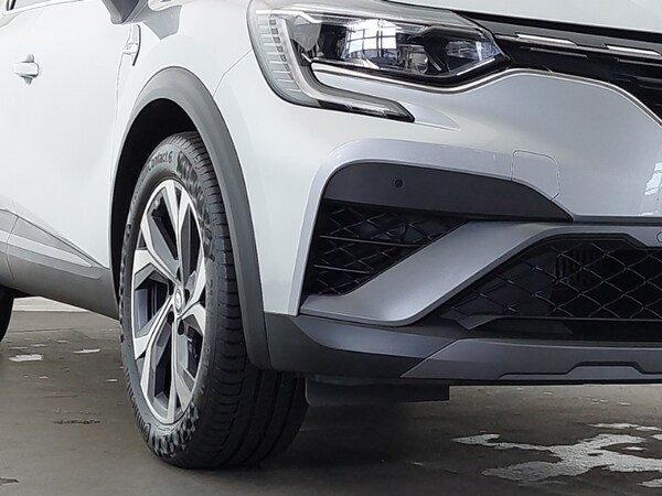 Used Renault Captur 2022 for sale - 76311496: Photo 9