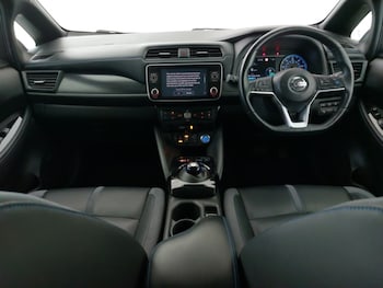 Used Nissan Leaf 2020 for sale - 77548815: Photo