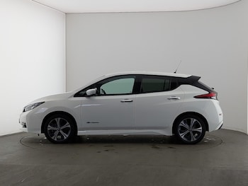 Used Nissan Leaf 2020 for sale - 77548815: Photo