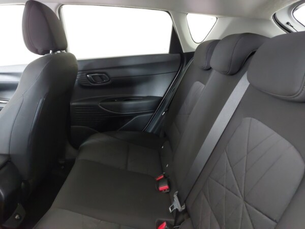 Used Hyundai BAYON 2022 for sale - 76225933: Photo 6