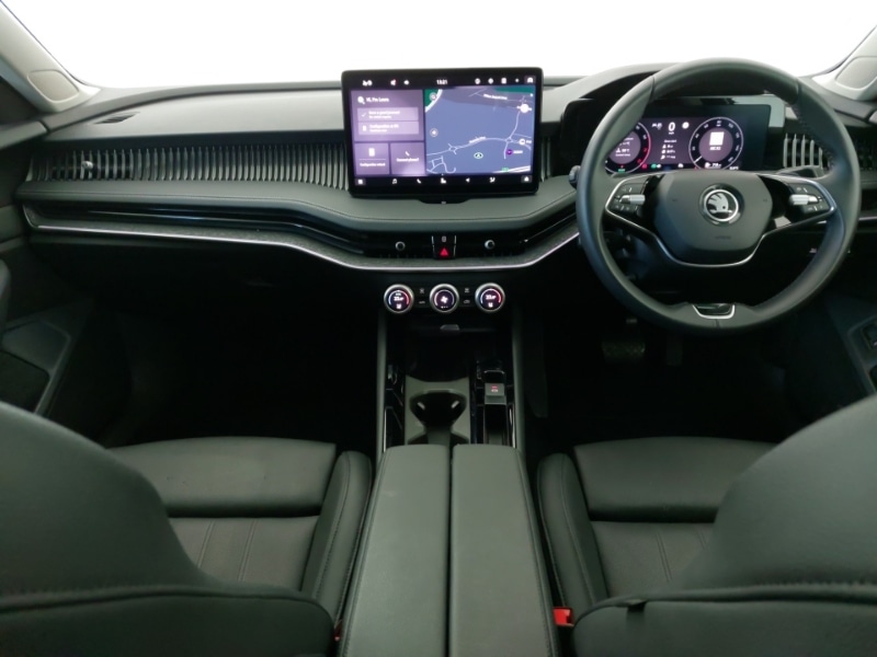 Used Skoda Superb 2024 for sale - 78033002: Photo 2