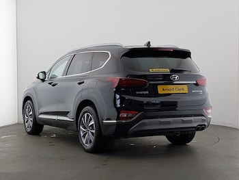 Used Hyundai Santa Fe 2019 for sale - 77483858: Photo
