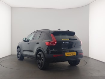 Used Volvo XC40 2025 for sale - 79406975: Photo