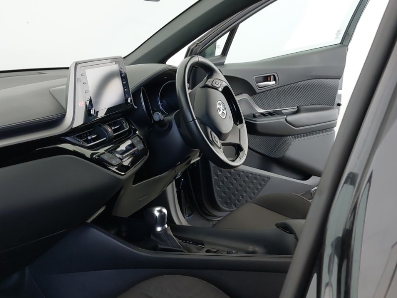 Used Toyota C-HR 2022 for sale - 77933379: Photo 11