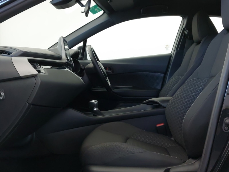 Used Toyota C-HR 2022 for sale - 77933379: Photo 5