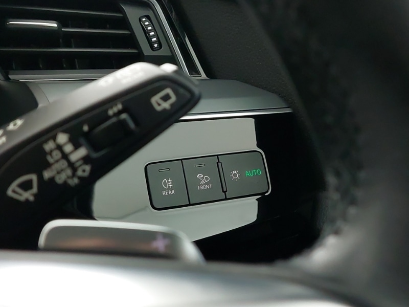 Used Audi e-tron 2021 for sale - 76579070: Photo 13