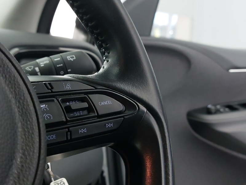 Used Toyota Yaris 2022 for sale - 76815912: Photo 13