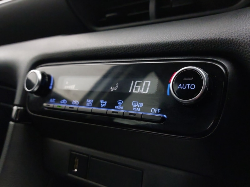 Used Toyota Yaris 2022 for sale - 76815912: Photo 15