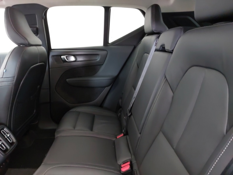 Used Volvo XC40 2024 for sale - 75768001: Photo 6
