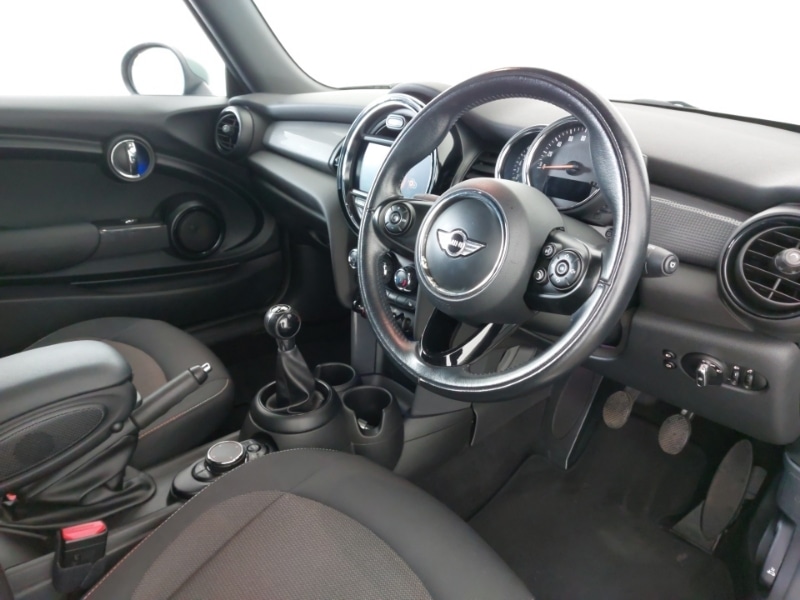 Used MINI Convertible 2017 for sale - 76401083: Photo 11