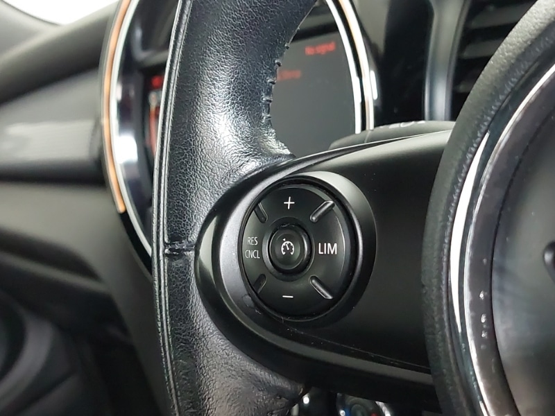 Used MINI Convertible 2017 for sale - 76401083: Photo 17