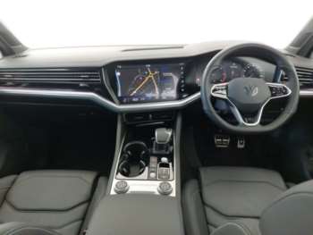 Used Volkswagen Touareg 2023 for sale - 74262608: Photo