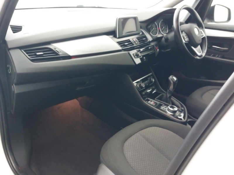 Used BMW 2 Series 2017 for sale - 77265291: Photo 5