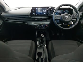 Used Hyundai i20 2023 for sale - 79493344: Photo