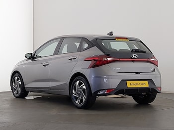 Used Hyundai i20 2023 for sale - 79493344: Photo