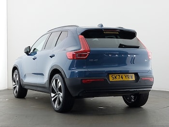 Used Volvo XC40 2024 for sale - 76579075: Photo