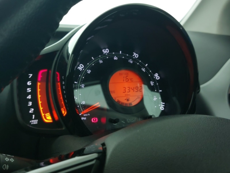 Used Toyota AYGO 2021 for sale - 76651734: Photo 14