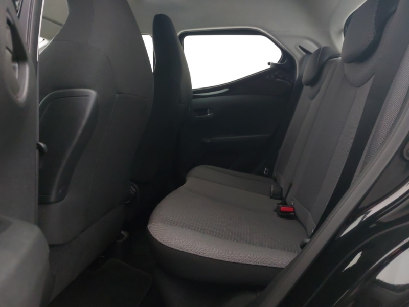 Used Toyota AYGO 2021 for sale - 76651734: Photo 6