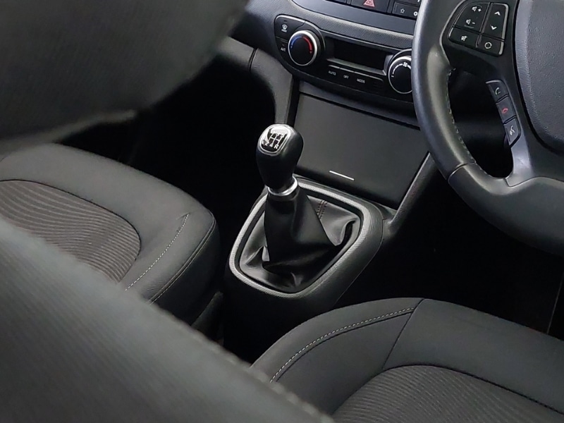 Used Hyundai i10 2019 for sale - 77881715: Photo 10