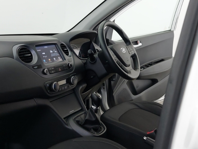 Used Hyundai i10 2019 for sale - 77881715: Photo 11