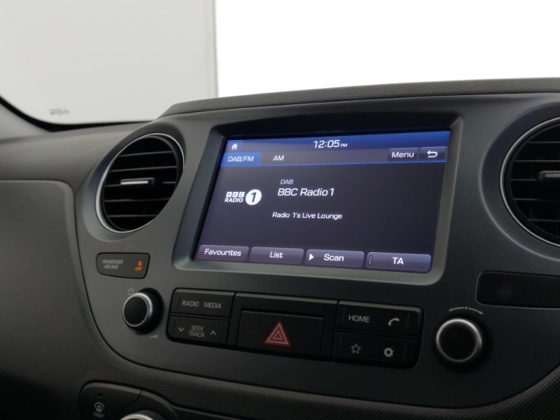 Used Hyundai i10 2019 for sale - 77881715: Photo 16