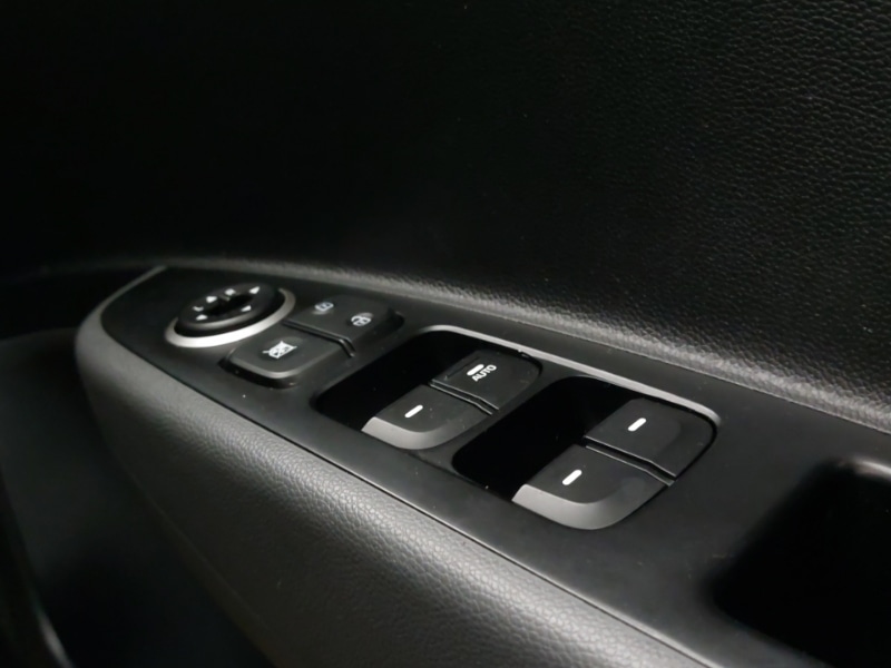 Used Hyundai i10 2019 for sale - 77881715: Photo 19