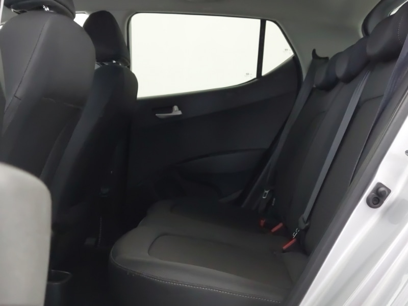 Used Hyundai i10 2019 for sale - 77881715: Photo 6