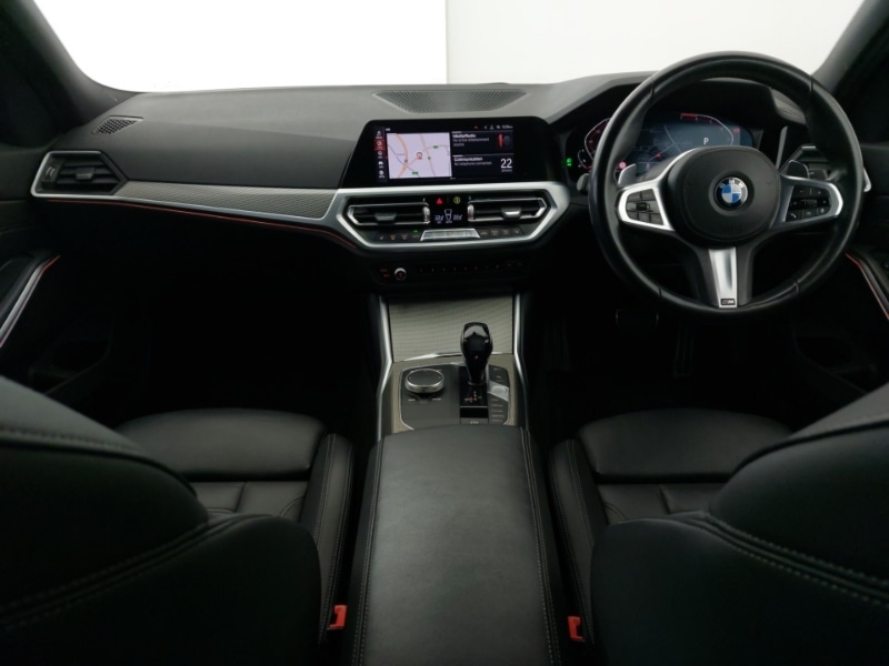 Used BMW 3 Series 2019 for sale - 77721967: Photo 2