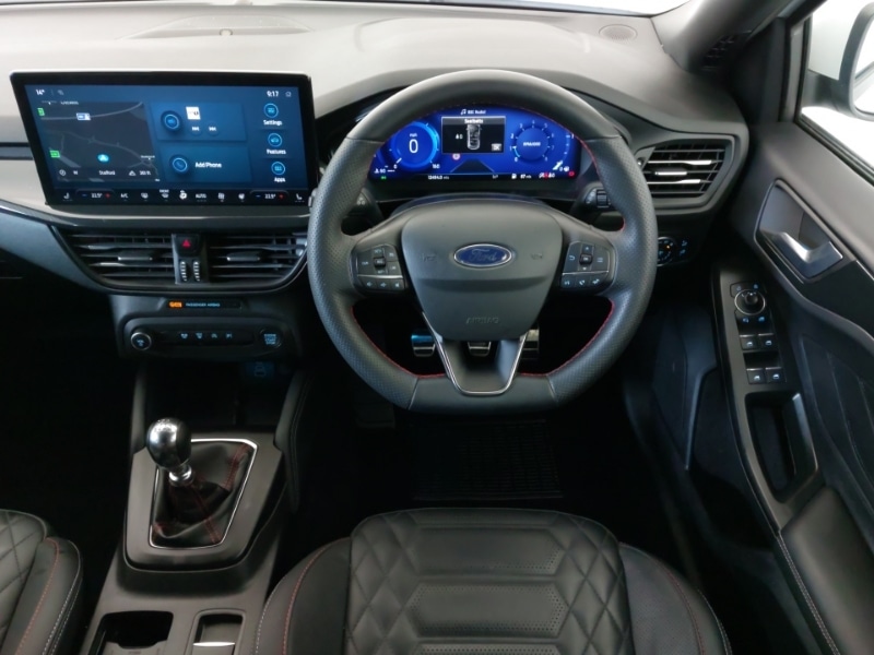 Used Ford Focus 2023 for sale - 77947894: Photo 7