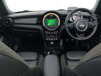 Used MINI Cooper 2019 for sale - 78670051: Photo