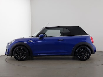 Used MINI Cooper 2019 for sale - 78670051: Photo