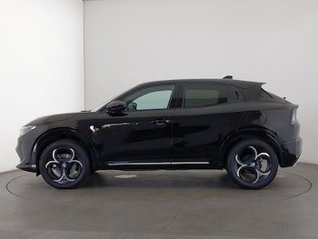 Used Alfa Romeo Junior 2025 for sale - 79020399: Photo