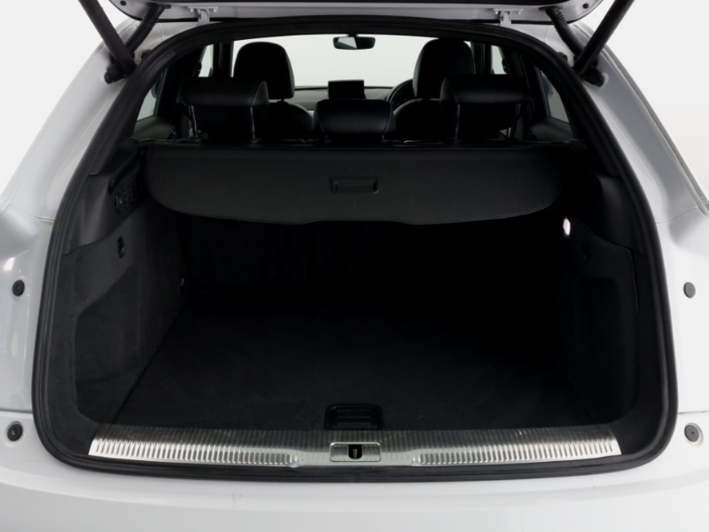 Used Audi Q3 2016 for sale - 77751228: Photo 8