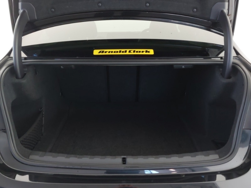 Used BMW 3 Series 2024 for sale - 76195663: Photo 8